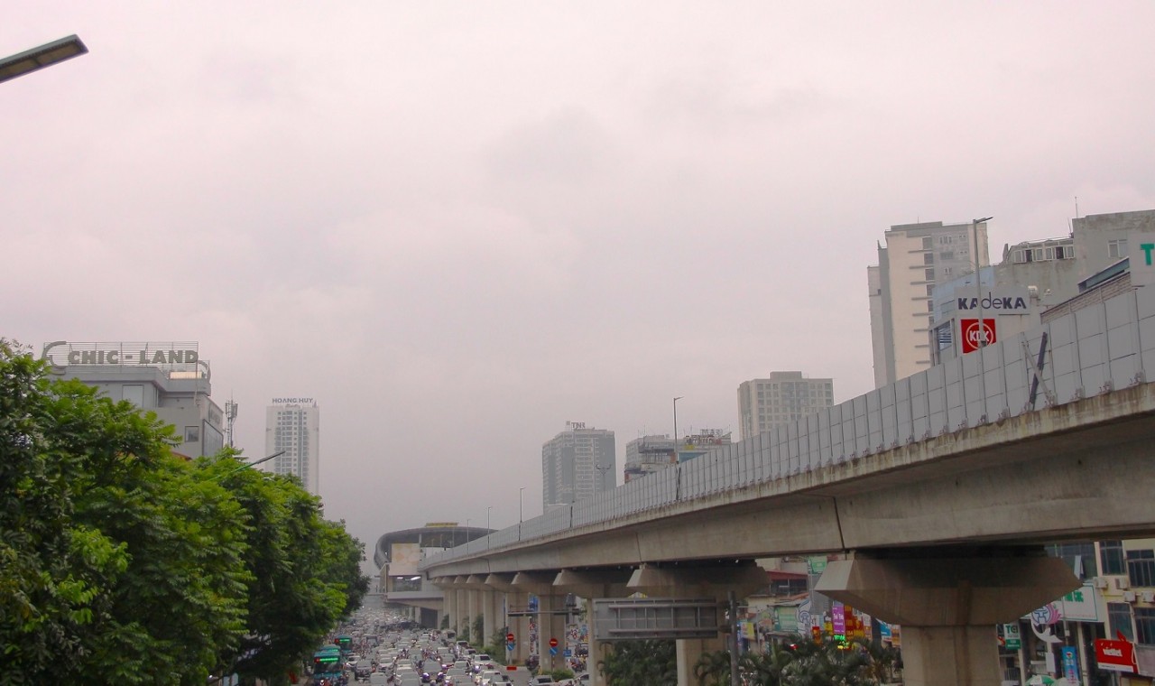 Dự báo thời tiết đêm nay và ngày mai (22-23/5): Mưa giông diện rộng, Hà Nội có mưa rào và giông, nhiều khu khu vực mưa rào, cục bộ mưa vừa mưa to Dự báo thời tiết đêm nay và ngày mai (22-23/5): Mưa giông diện rộng, Hà Nội có mưa rào và giông, nhiều khu khu vực mưa rào, cục bộ mưa vừa mưa to