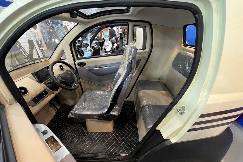 Khoang ca-bin cũng được thiết kế rất đơn giản.