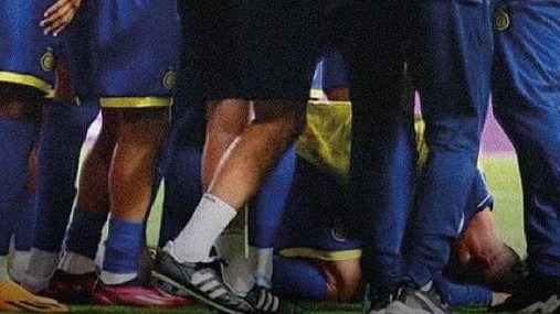 Al Nassr: Ronaldo thực hiện nghi thức giống người Arab sau khi ghi bàn