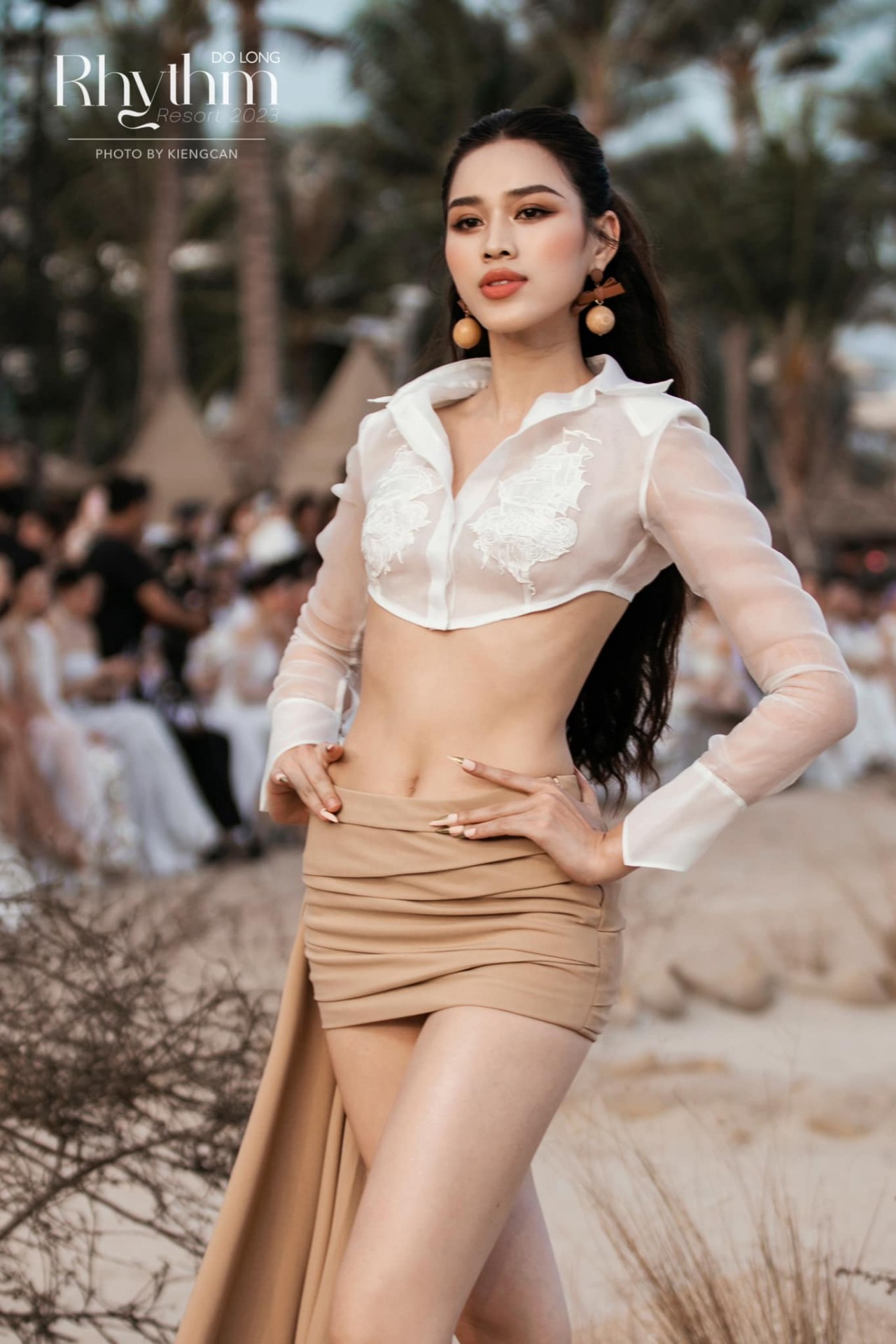 Hoa hậu Đỗ Thị Hà