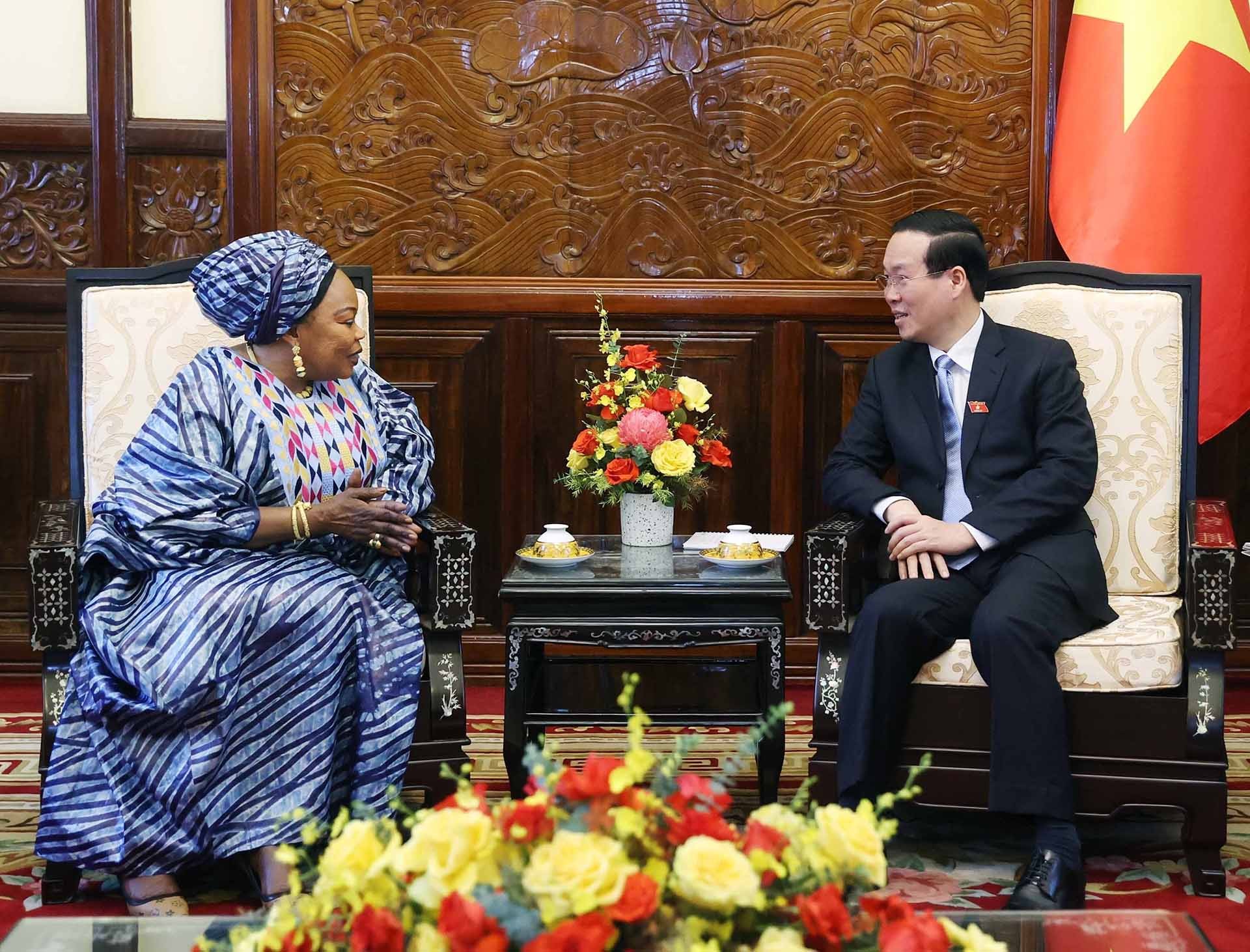 Chủ tịch nước Võ Văn Thưởng tiếp Đại sứ các nước trình Quốc thư Chủ tịch nước Võ Văn Thưởng tiếp Đại sứ các nước trình Quốc thư