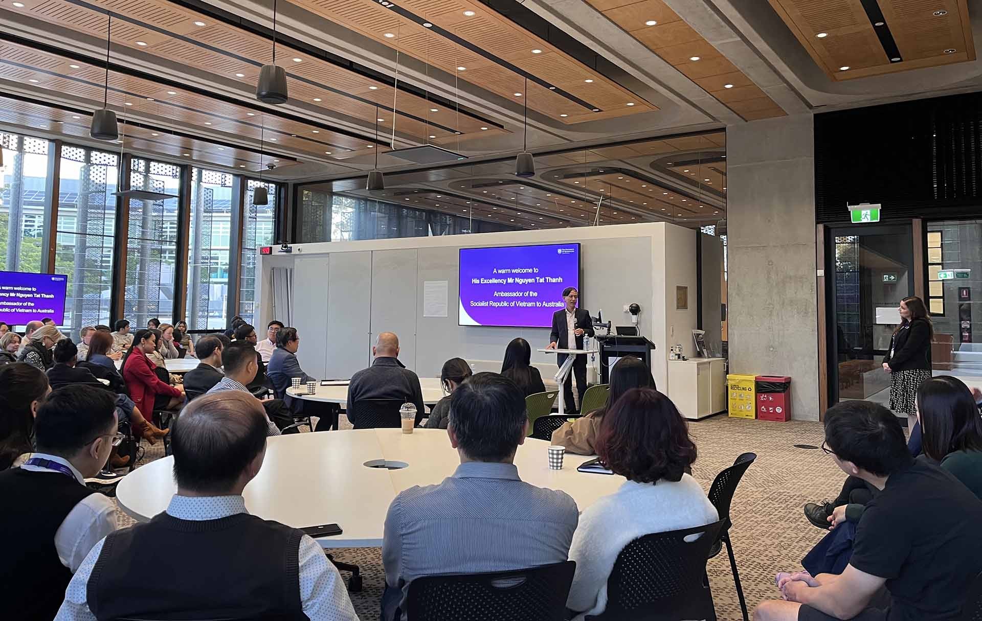 Đại sứ Nguyễn Tất Thành: Chuyến thăm Việt Nam của Thủ tướng Australia