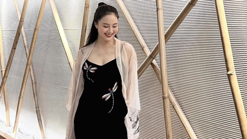 Sao Việt: Diễn viên Hồng Diễm đăng ảnh xinh, Hoa hậu Mai Phương Thúy khoe vóc dáng nuột nà