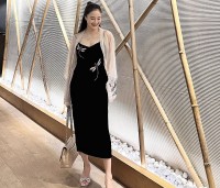 Sao Việt: Diễn viên Hồng Diễm đăng ảnh xinh, Hoa hậu Mai Phương Thúy khoe vóc dáng nuột nà