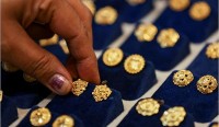 Giá vàng hôm nay 19/9/2023: Giá vàng bật tăng, giá quý kim ở Trung Quốc đạt kỷ lục, nhà đầu tư tăng mua, SJC thuận đà đi lên