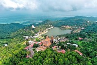 Thiên Cấm Sơn: Bản giao hưởng non thiêng