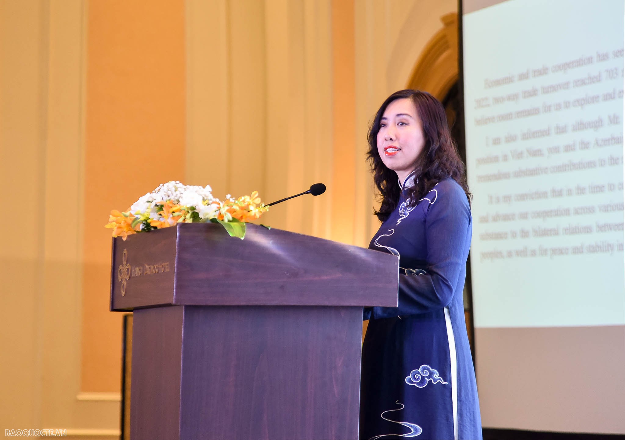 Thứ trưởng Ngoại giao Lê Thị Thu Hằng dự lễ kỷ niệm 105 năm Quốc khánh Azerbaijan