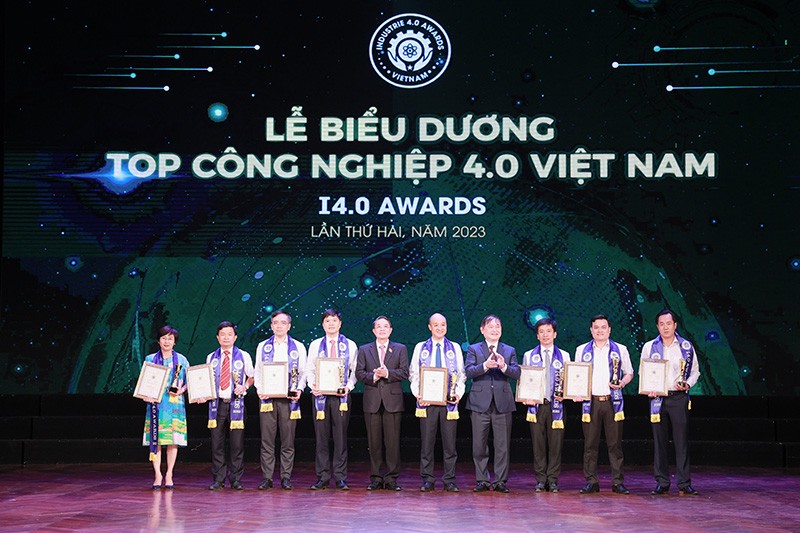 7 tỉnh, thành phố được biểu dương trong việc tổ chức, chủ động triển khai chủ trương cuộc cách mạng công nghiệp 4.0 và Chương trình chuyển đổi số quốc gia