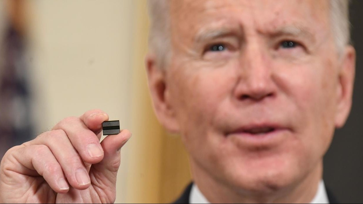 Quyết tâm 'bỏ đói' ngành công nghiệp bán dẫn Trung Quốc, Mỹ có được ung dung?