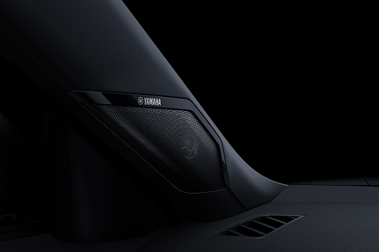 Xe được trang bị dàn âm thanh Dynamic Sound Yamaha Premium.