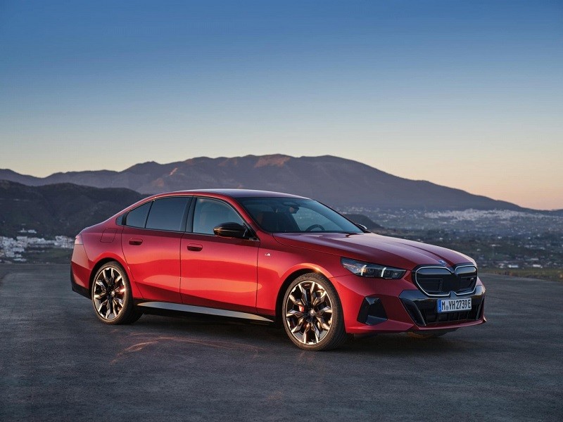 BMW i5 2024 hoàn toàn mới. BMW i5 2024 hoàn toàn mới.