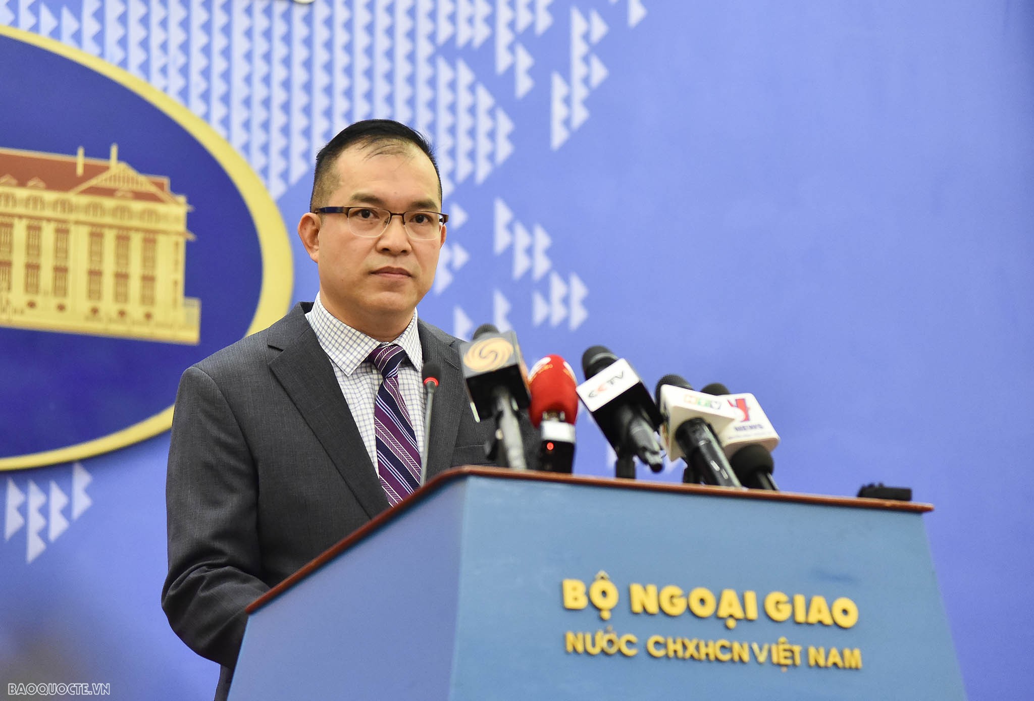 Việt Nam luôn theo dõi sát mọi diễn biến trên Biển Đông