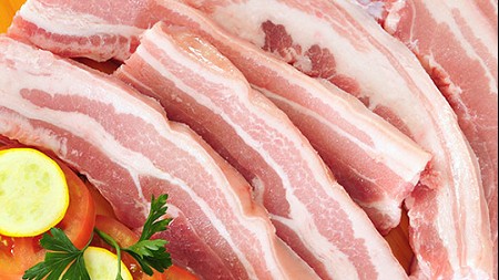 Giá heo hơi hôm nay 29/5: Giá heo hơi tăng đồng loạt ở cả ba miền, thấp nhất 66.000 đồng/kg