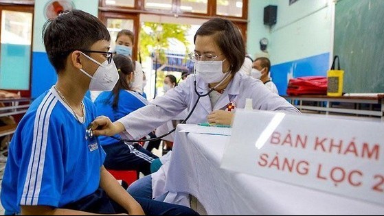 Covid-19 ngày 2/6: Gần 750 trường hợp mắc mới; 179 ca khỏi bệnh và 32 F0 nặng, phải thở oxy