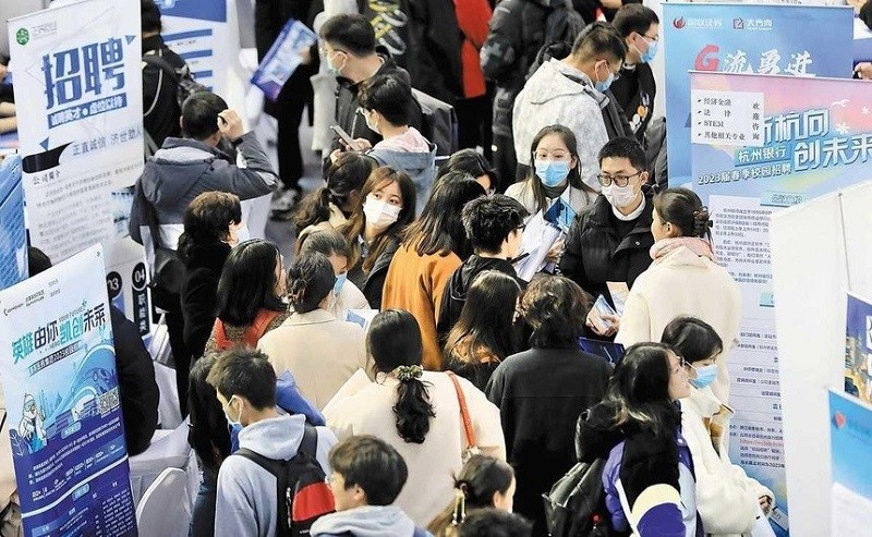 AI trở thành điểm sáng trên thị trường việc làm ảm đạm của Trung Quốc AI trở thành điểm sáng trên thị trường việc làm ảm đạm của Trung Quốc