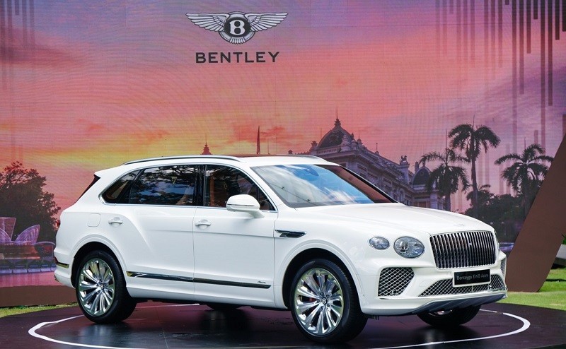 Bentley Bentayga EWB Azure 2023 Bentley Bentayga EWB Azure 2023