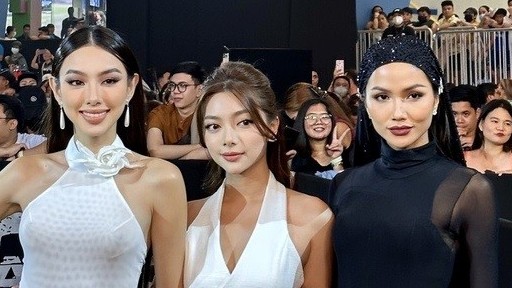 Hoa hậu H'Hen Niê tham gia quảng bá phim 'Extraction 2' tại Philippess