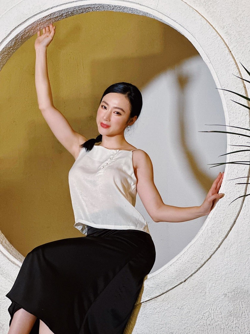 Angela Phương Trinh Angela Phương Trinh