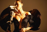 Ca sĩ Thu Minh đẹp sang trọng trong bộ ảnh thời trang và hé lộ dự án trở lại chuỗi âm nhạc