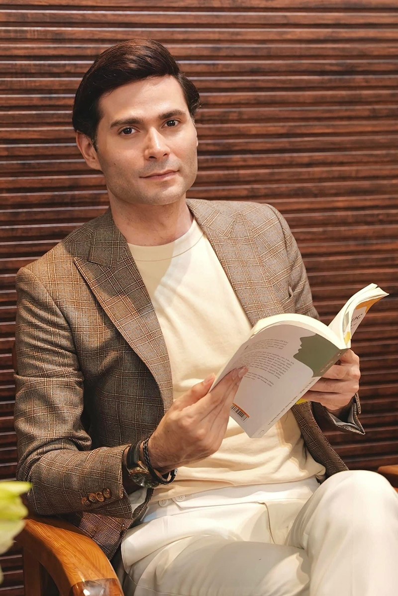 Charlie Win và hành trình đóng góp cho sự phát triển của cộng đồng và xã hội tại Việt Nam Charlie Win và hành trình đóng góp cho sự phát triển của cộng đồng và xã hội tại Việt Nam