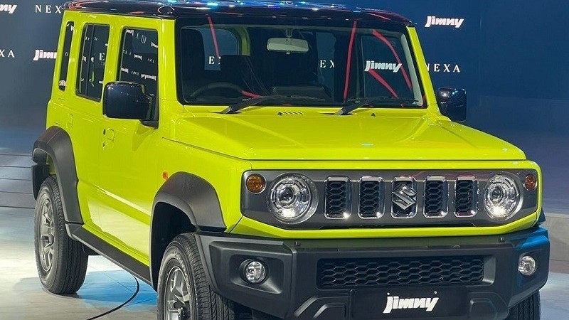Cận cảnh Suzuki Jimny 5 cửa ra mắt tại Ấn Độ