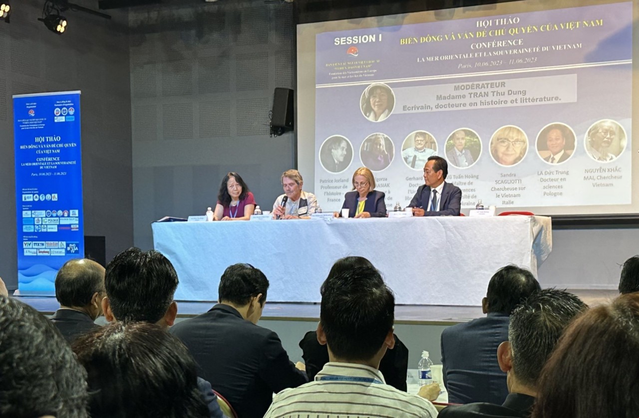 Học giả châu Âu chia sẻ góc nhìn về Biển Đông Học giả châu Âu chia sẻ góc nhìn về Biển Đông