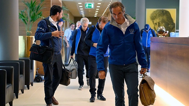 Vụ vỡ đập Kakhovka: Giám đốc IAEA đến Kiev gặp Tổng thống Zelensky trước khi đến nhà máy điện hạt nhân, yêu cầu cách tiếp cận mới ở khu vực thảm họa