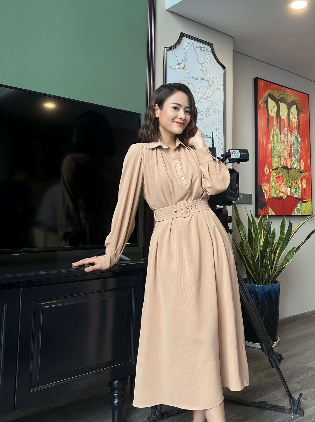 Nhan sắc diễn viên Việt Hoa phim Nơi giấc mơ tìm về