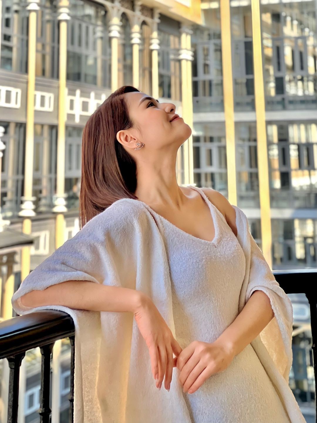 Nhan sắc diễn viên Việt Hoa phim Nơi giấc mơ tìm về