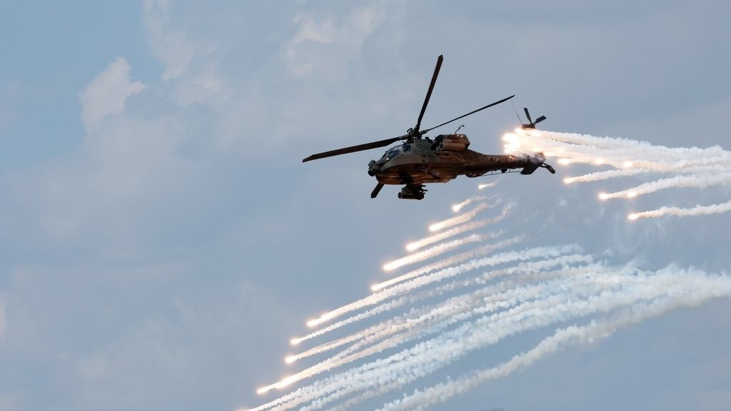 Kỷ niệm 70 năm thiết lập liên minh, Mỹ-Hàn tổ chức tập trận bắn đạn thật quy mô lớn chưa từng có