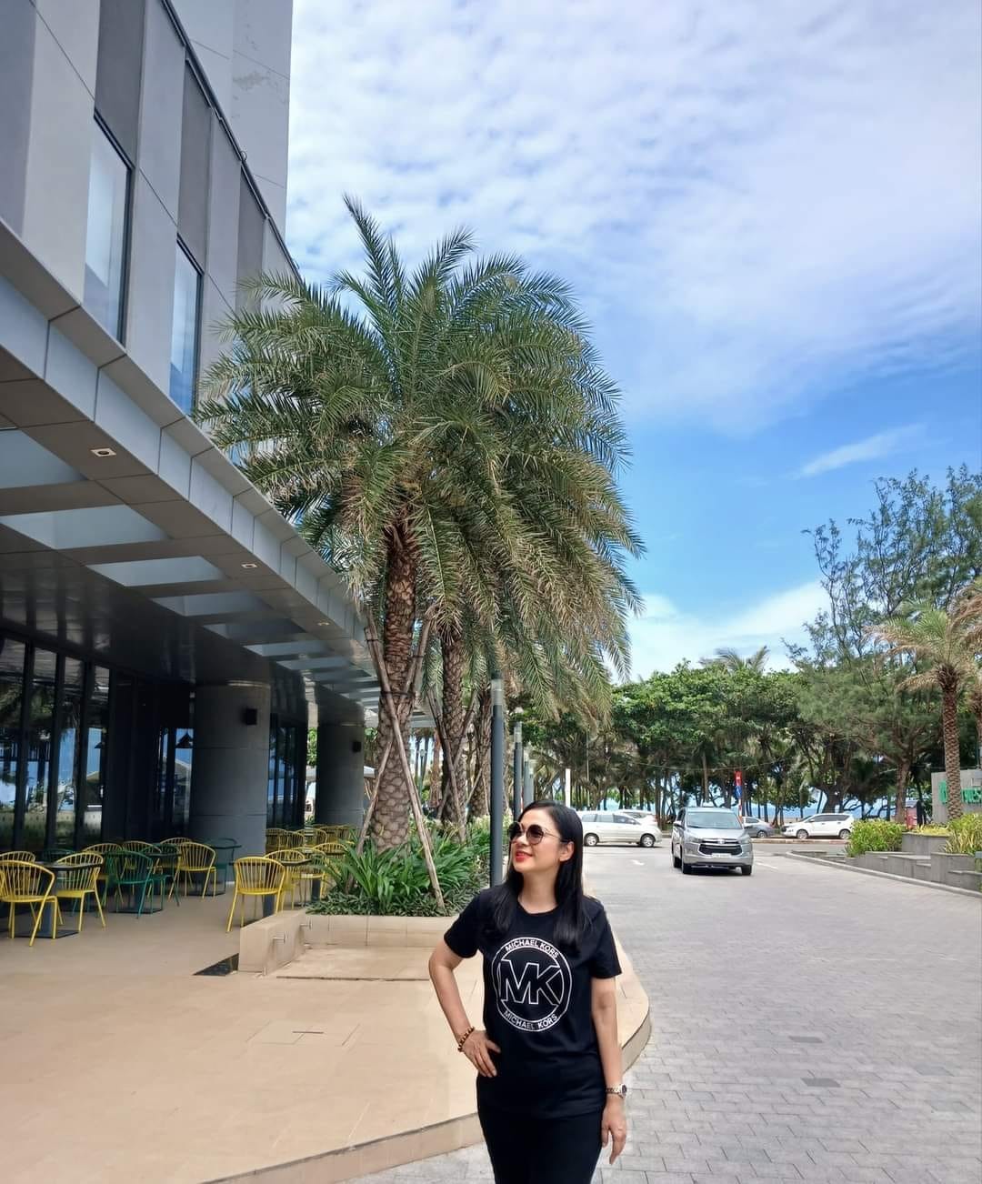 Nhan sắc 'người đẹp Tây đô' Việt Trinh bây giờ ra sao? Nhan sắc 'người đẹp Tây đô' Việt Trinh bây giờ ra sao?