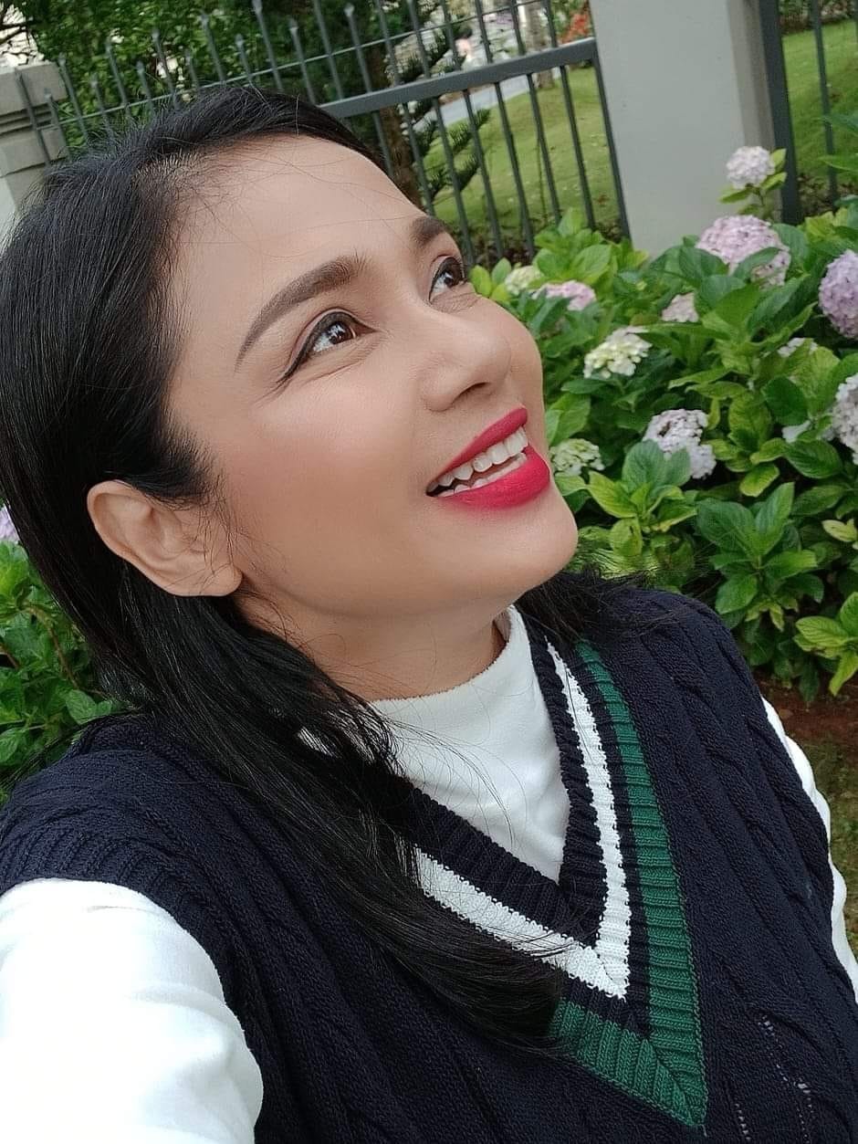 Nhan sắc 'người đẹp Tây đô' Việt Trinh bây giờ ra sao? Nhan sắc 'người đẹp Tây đô' Việt Trinh bây giờ ra sao?