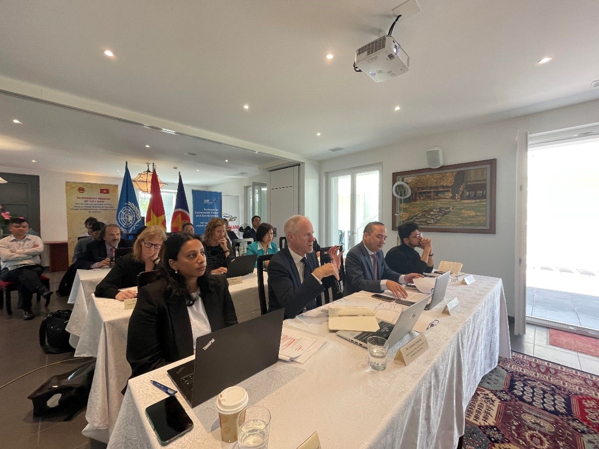 Phái đoàn Việt Nam tại Geneva tổ chức Hội thảo Chuyển đổi xanh để phát triển bền vững