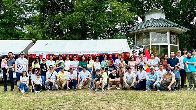 Đại gia đình ASEAN tại New York tăng cường tình hữu nghị, đoàn kết