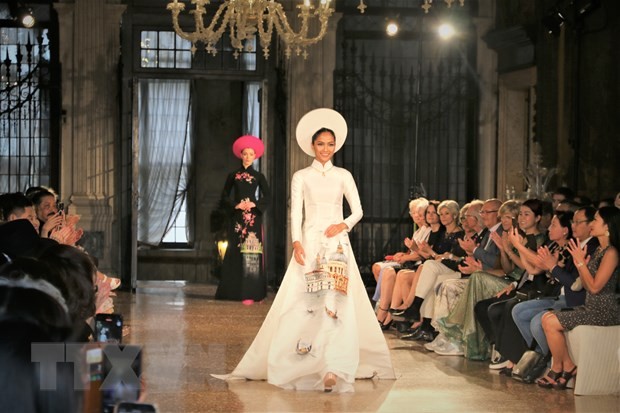 Hoạt động giao lưu văn hóa ý nghĩa trong khuôn khổ Năm Việt Nam-Italy 2023