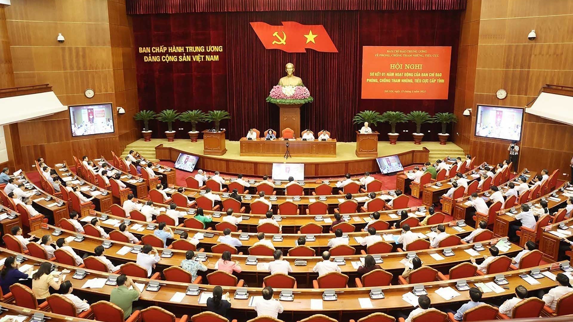 Tổng Bí thư Nguyễn Phú Trọng: Phải nêu cao hơn nữa tinh thần trách nhiệm, quyết liệt đấu tranh phòng, chống tham nhũng, tiêu cực