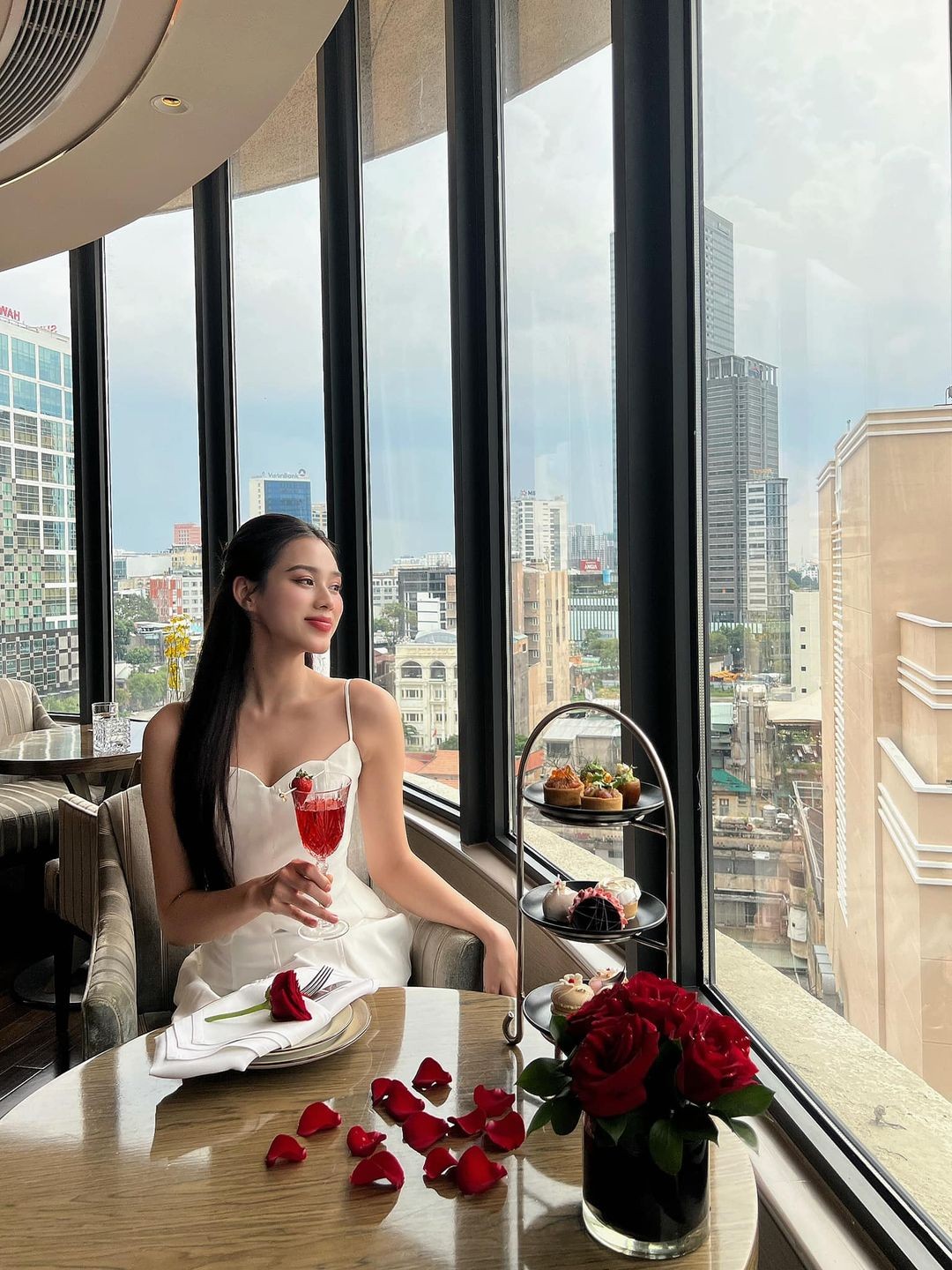 Hoa hậu Đỗ Thị Hà