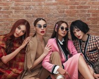 Sao Việt: Ca sĩ Hồ Ngọc Hà - Thanh Hằng sang chảnh với đồ hiệu, đọ thần thái đỉnh cao