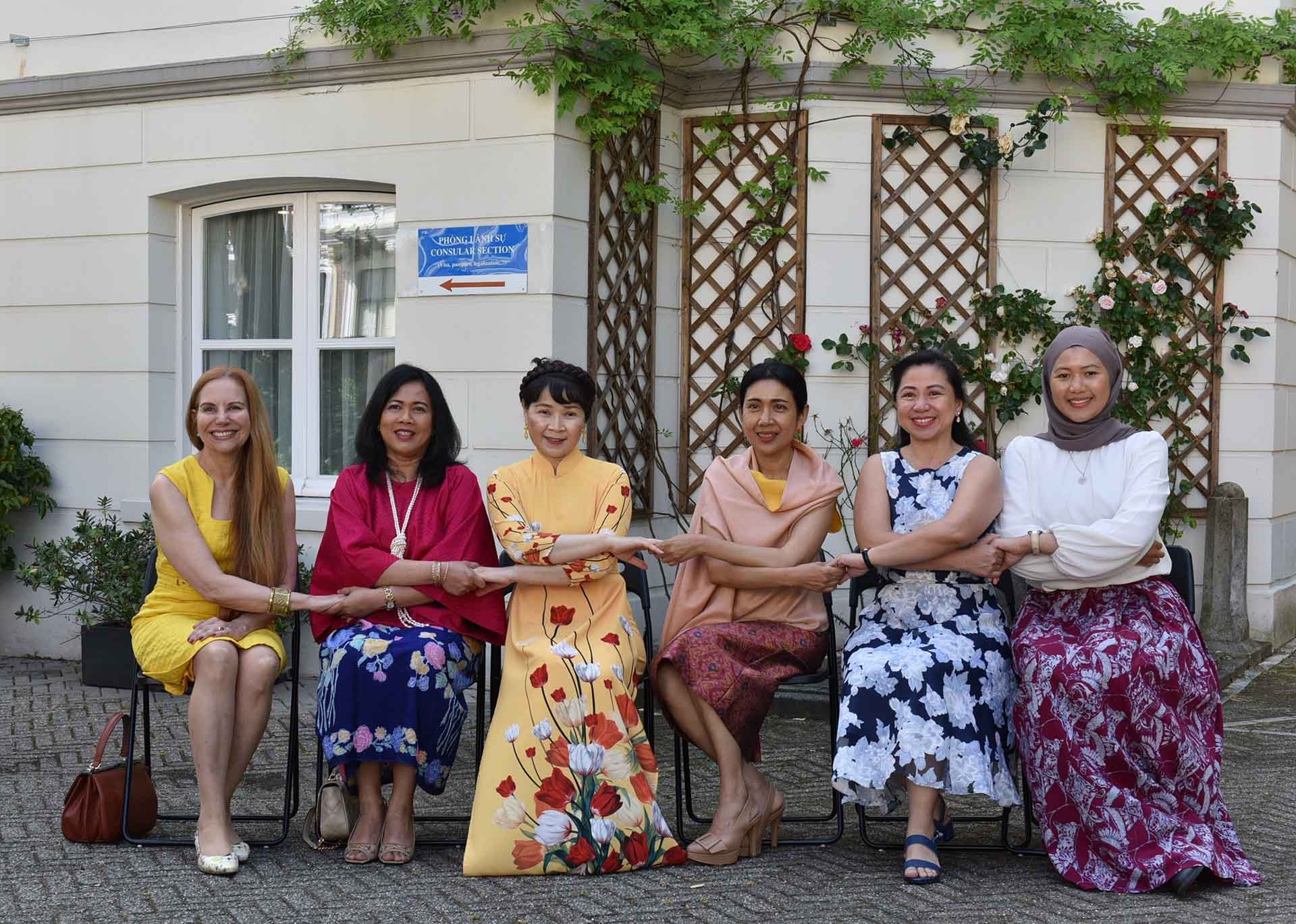 Giới thiệu ẩm thực Việt Nam tại Hà Lan