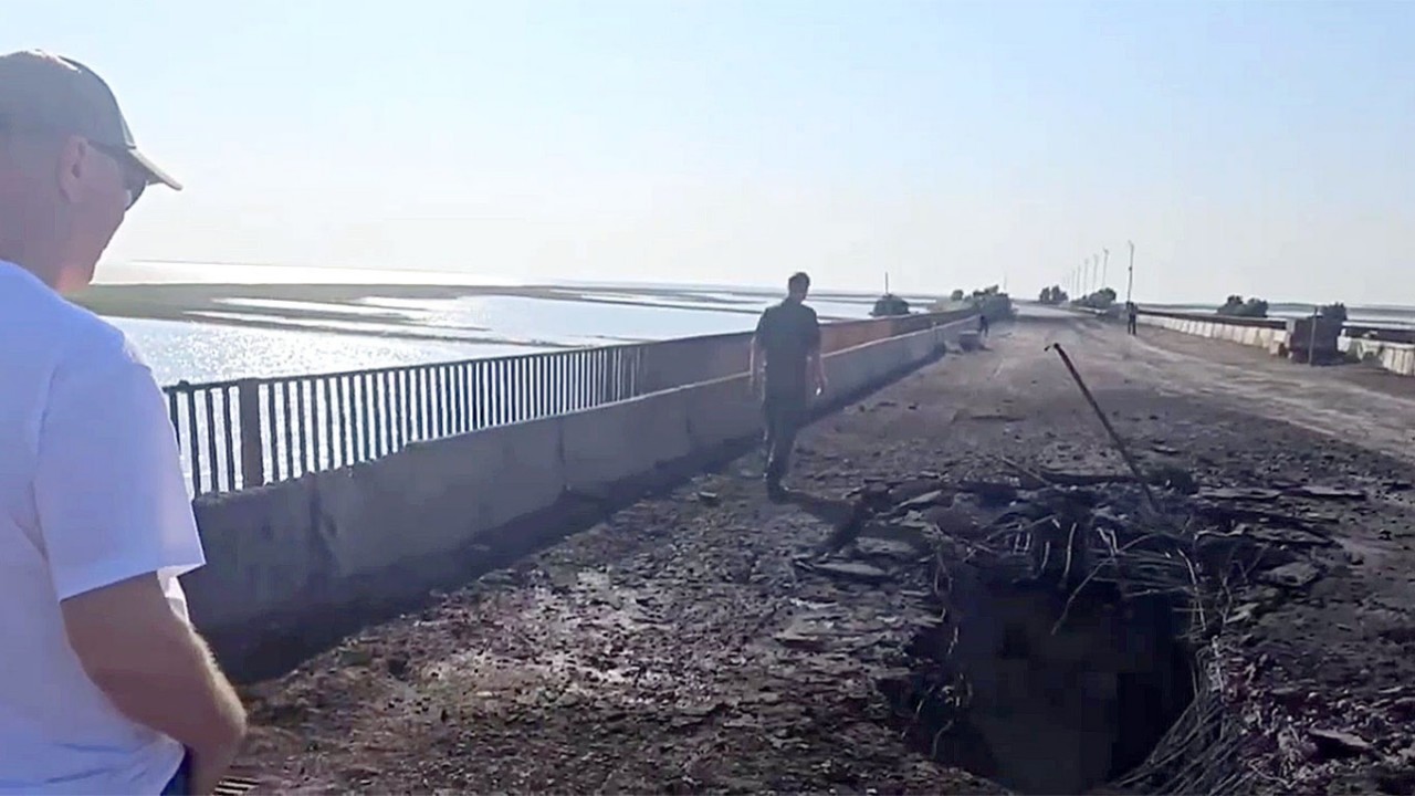 Nga tiến hành biện pháp cần thiết liên quan trùm Wagner, xác nhận cầu nối Crimea với Kherson bị hư hại nặng hơn dự tính. (Nguồn: AFP)