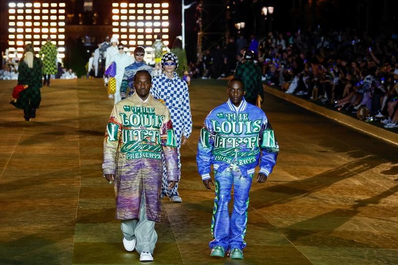 Buổi trình diễn của Louis Vuitton: Đã mắt với bộ sưu tập đầu tay của nhà thiết kế Pharrell Williams