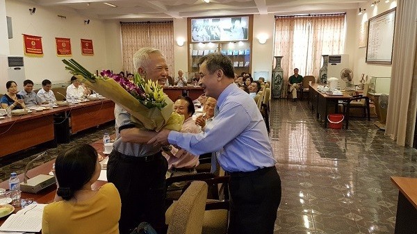 Đồng chí Vũ Khoan với Tạp chí Nghiên cứu Quốc tế