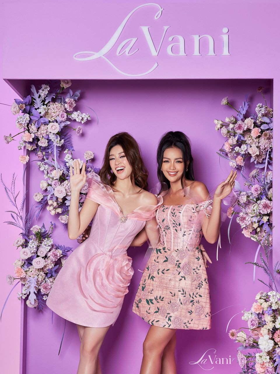 Hoa hậu Khánh Vân đọ dáng cùng Hoa hậu Ngọc Châu