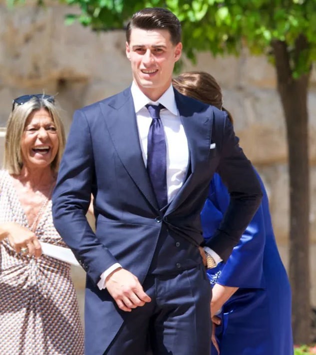 Chelsea: Thủ môn Kepa Arrizabalaga và bạn gái Hoa hậu tổ chức đám cưới tại quê nhà Tây Ban Nha