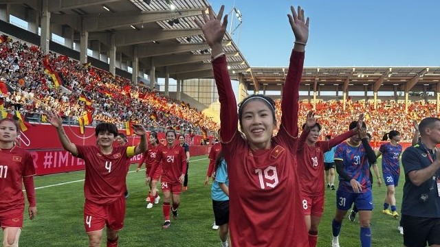 Cựu cầu thủ Nguyễn Mạnh Dũng so sánh bàn thắng của Thanh Nhã như tuyệt phẩm siêu sao Ronaldo