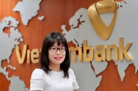 Đại diện Vietcombank làm rõ thông tin về điều chỉnh một số loại phí dịch vụ liên quan thẻ từ, từ ngày 1/7