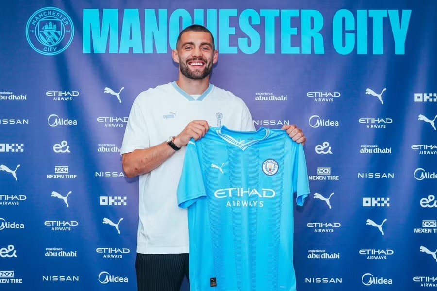 : Man City ký tân binh Mateo Kovacic; : Man City ký tân binh Mateo Kovacic;