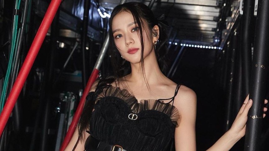 Ngắm nhan sắc hút hồn của 'chị cả'  Jisoo nhóm BlackPink