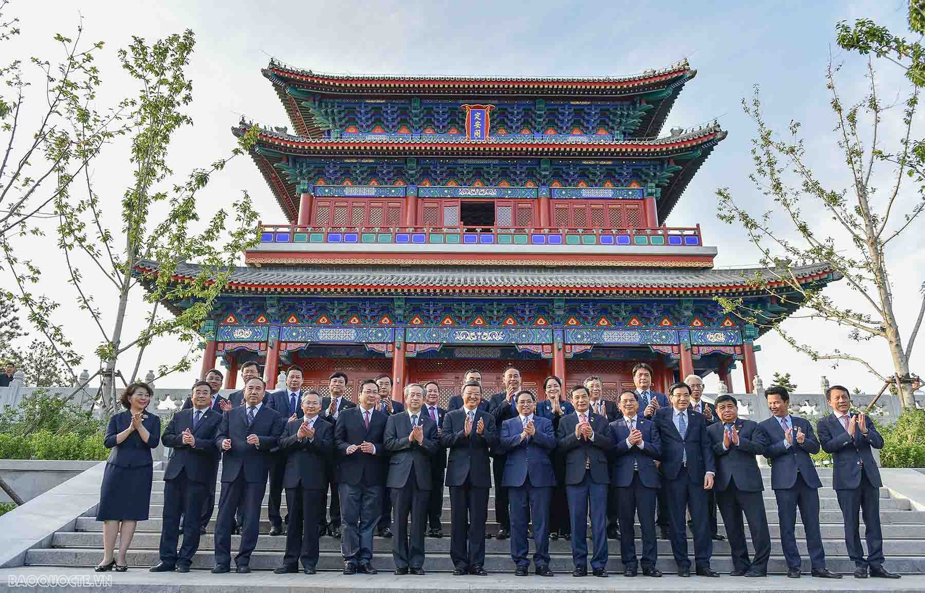 Thủ tướng Phạm Minh Chính thăm Khu mới Hùng An, tỉnh Hà Bắc, Trung Quốc Đến tin thăm tân khu Hùng An rồiiiiiiiiii