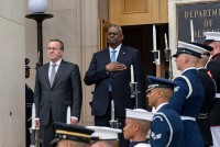 Bộ trưởng Quốc phòng Đức: Mỹ là 'đối tác quan trọng nhất', quyết tâm tăng ngân sách quốc phòng